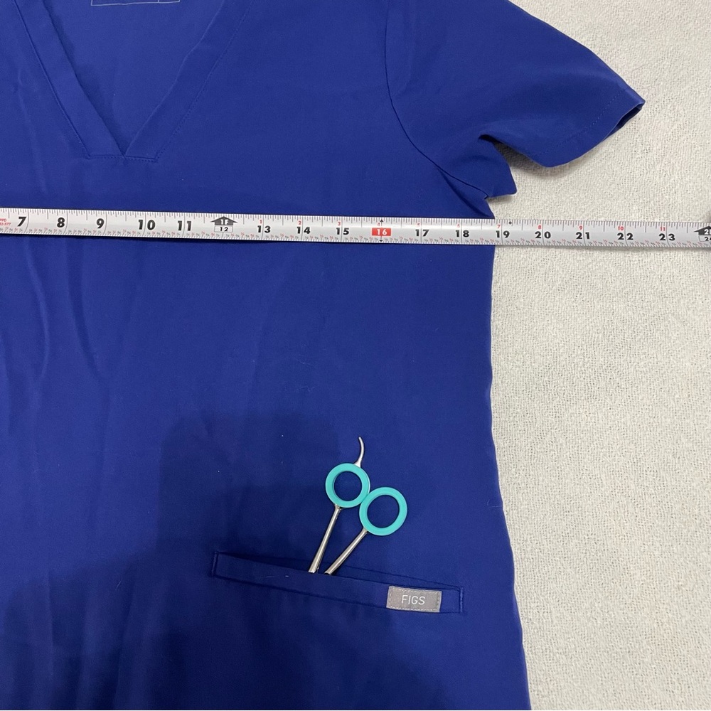 Figs Technical Collection Blue Scrub Top‎ - Picture 4 of 7
